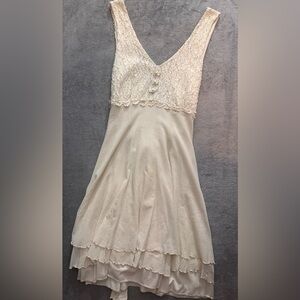 Elegant Vintage Cream Lace Dress